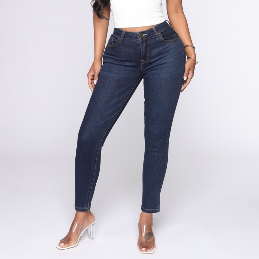 Fashion Nova Jeans SOLD